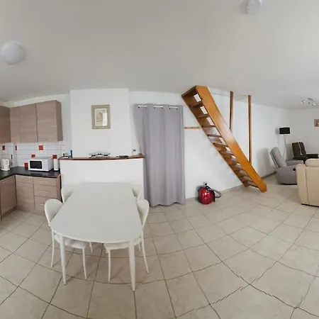 Le Carassin Holiday home